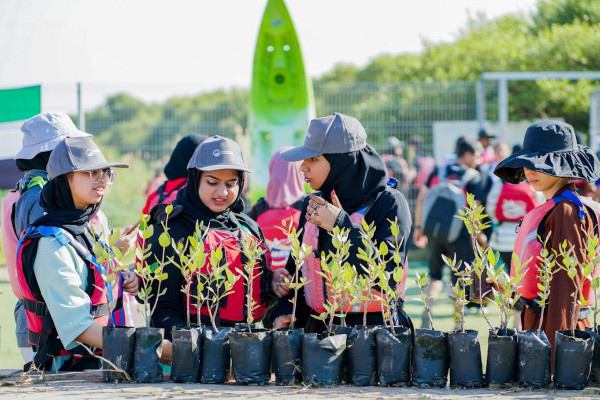 The Office of Sustainability Collaborates with Goumbook and Abdulla Al Ghurair Foundation on Greening Communities Initiative